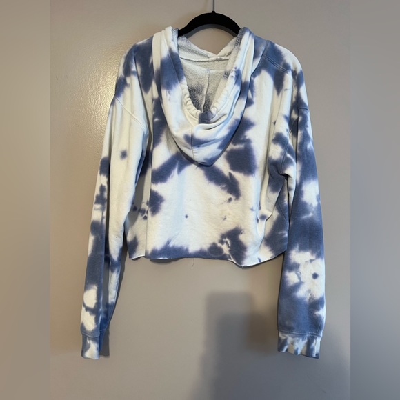 Cropped tie dye hoodie. EUC - Picture 2 of 3